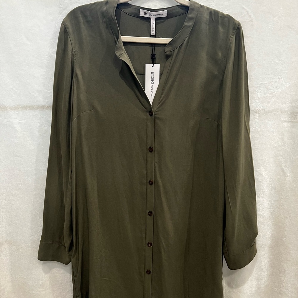 NWT BCBGENERATION long sleeve top